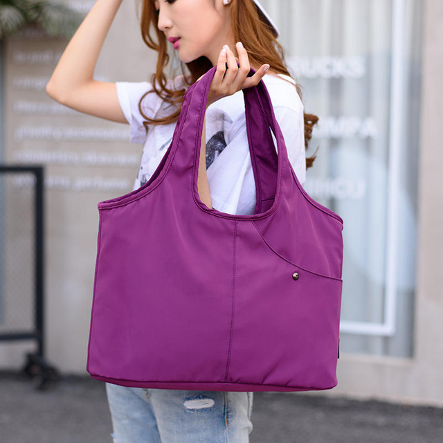 Borsa Donna a Tracolla LIU JO Better Trapuntata color Bone con Charms a
